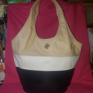 Tory Burch Bucket Bag